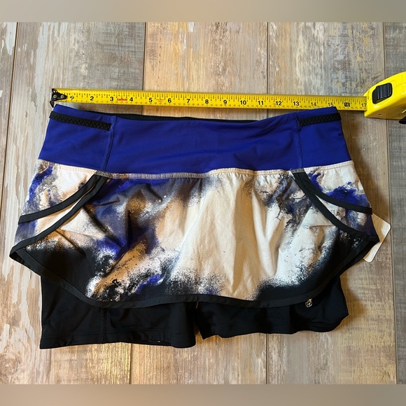 New with tags lululemon skirt - Picture 8 of 10